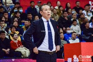 开云体育官网-许利民：每一个环节都有问题 对于胡金秋的防守可以解决&amp;做得更好