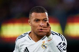 开云APP-开始追赶？26岁姆巴佩打进生涯首粒任意球，梅西进66粒C罗进64粒